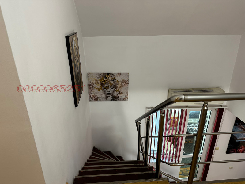 In vendita  3 camere da letto Plovdiv , Tsentar , 147 mq | 72512468 - Immagine [17]