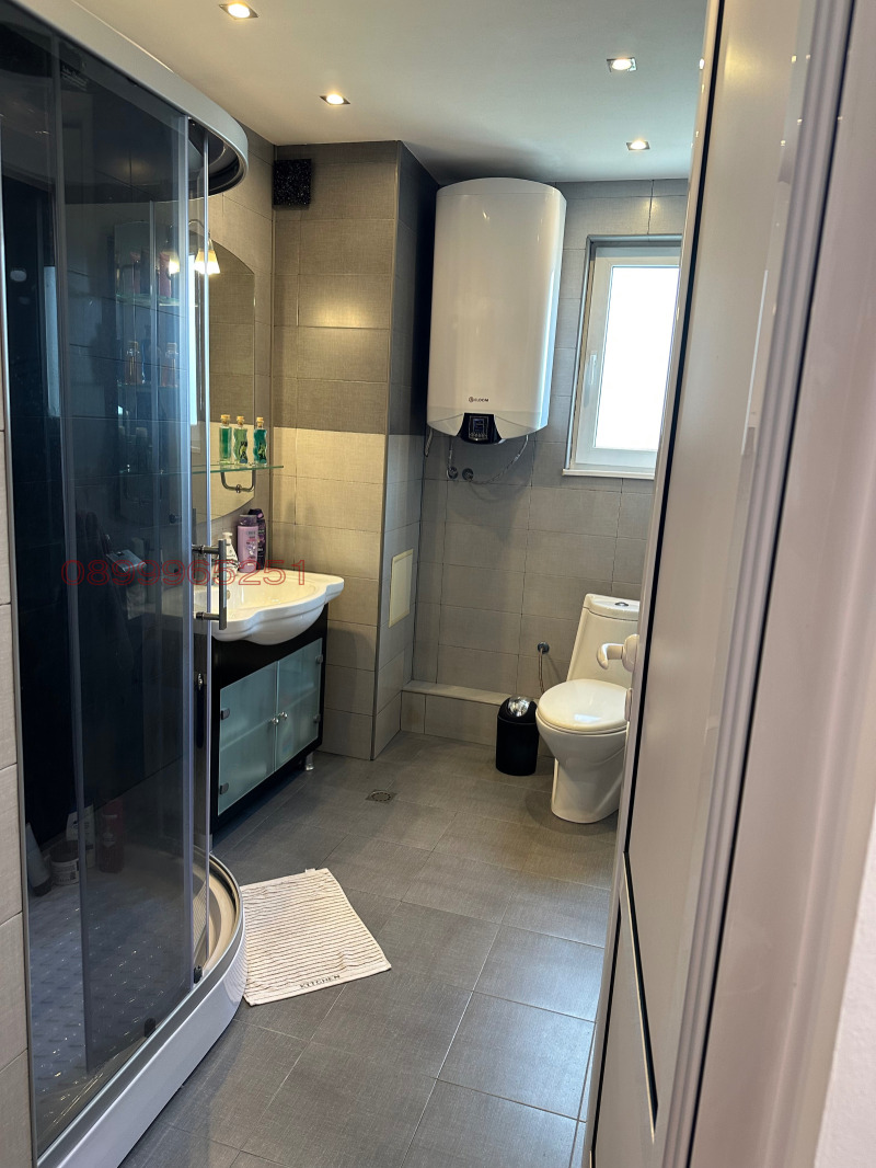 In vendita  3 camere da letto Plovdiv , Tsentar , 147 mq | 72512468 - Immagine [16]