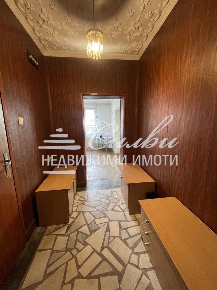 Продава МНОГОСТАЕН, гр. Шумен, Пазара, снимка 9 - Апартаменти - 52814009