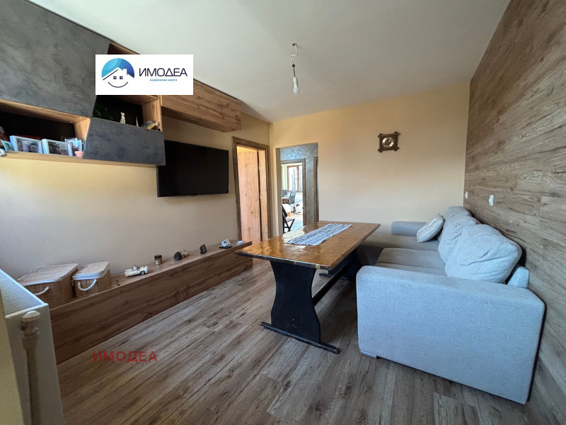 Продава КЪЩА, с. Пчелище, област Велико Търново