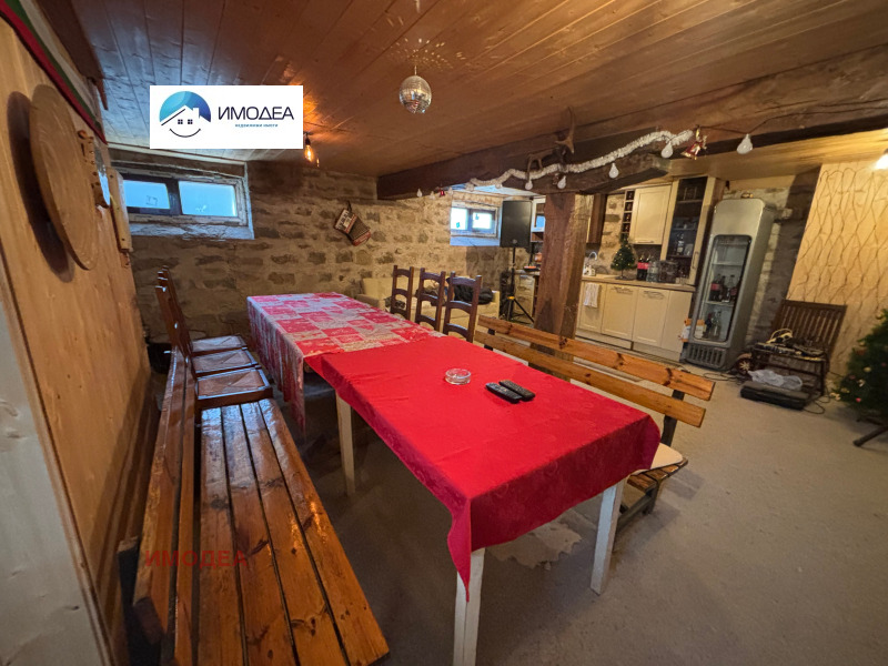 Продава КЪЩА, с. Пчелище, област Велико Търново, снимка 6 - Къщи - 53118389