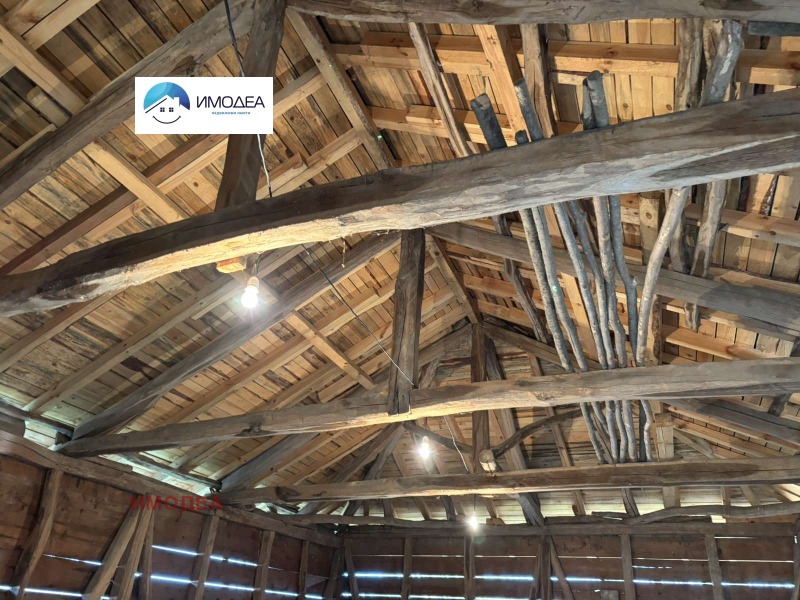 Продава КЪЩА, с. Пчелище, област Велико Търново, снимка 9 - Къщи - 53118389