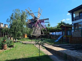Къща с. Козичино, област Бургас 2