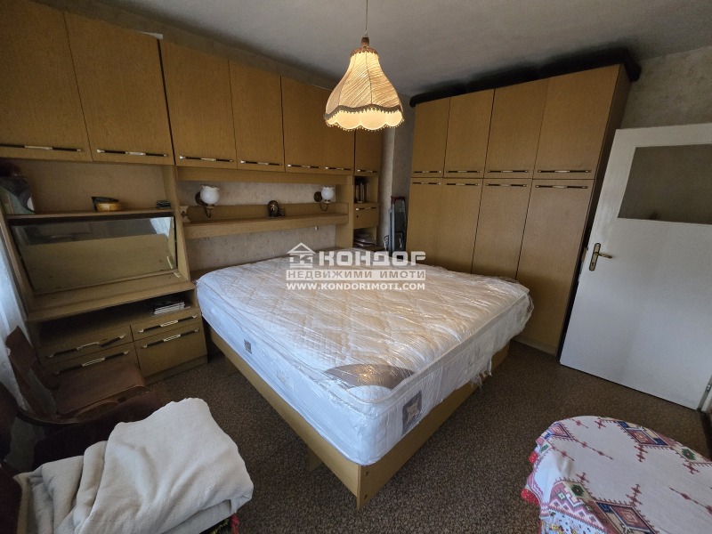 En venta  2 dormitorios Plovdiv , Tsentar , 111 metros cuadrados | 95404298 - imagen [8]