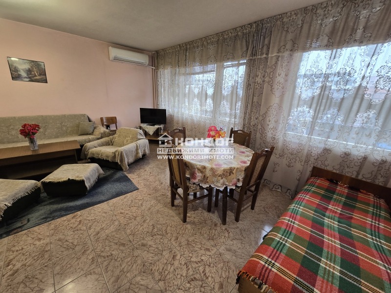 En venta  2 dormitorios Plovdiv , Tsentar , 111 metros cuadrados | 95404298 - imagen [3]