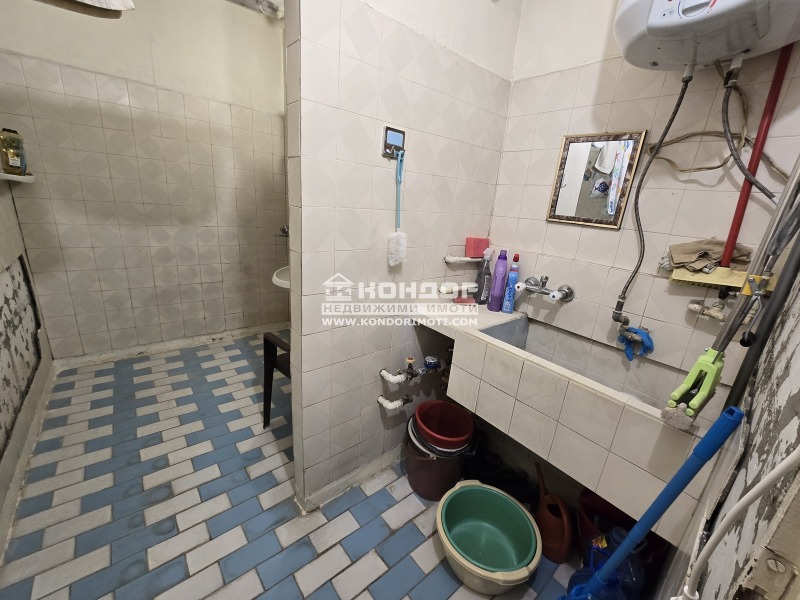En venta  2 dormitorios Plovdiv , Tsentar , 111 metros cuadrados | 95404298 - imagen [9]