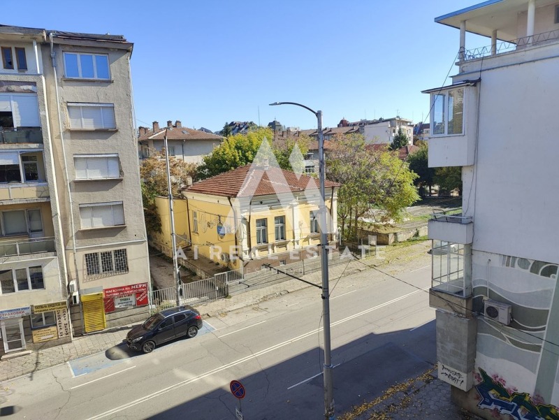 Продава 3-СТАЕН, гр. Плевен, Идеален център, снимка 15 - Апартаменти - 52335310