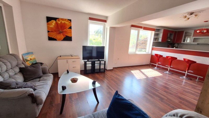 Продава  Къща град Варна , м-т Перчемлията , 297 кв.м | 42763691 - изображение [17]
