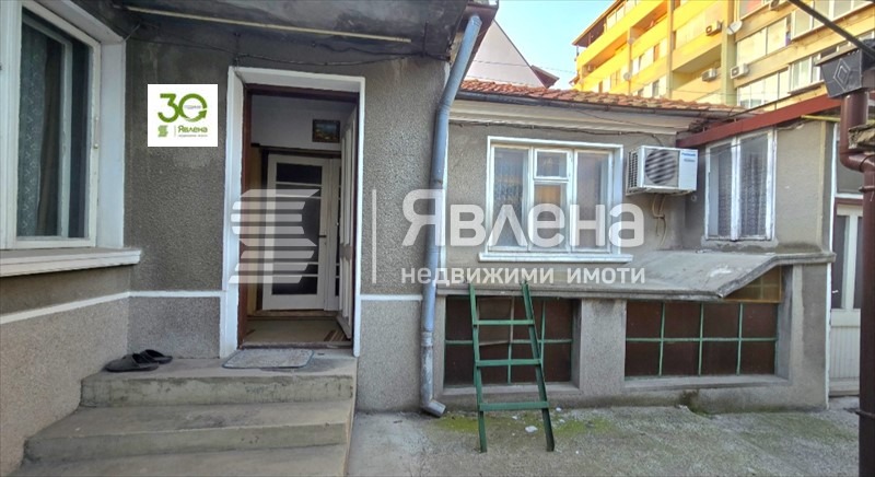 Продава КЪЩА, гр. Варна, Колхозен пазар