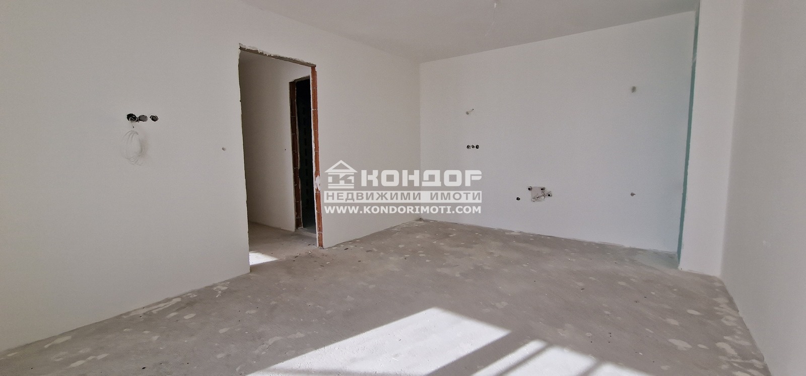 Продава 2-СТАЕН, гр. Пловдив, Кършияка, снимка 2 - Апартаменти - 33994401
