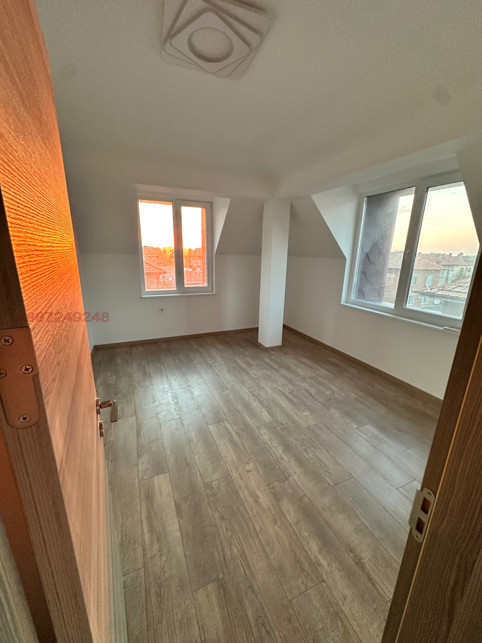 Продава ЕТАЖ ОТ КЪЩА, гр. Асеновград, област Пловдив, снимка 3 - Етаж от къща - 54641854