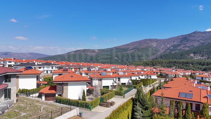 Продава КЪЩА в град София, с. Владая - 200 кв.м / 400 000 € » 782 332.00 лв., СТОУНХАРД ПРЕМИЪР СОФИЯ