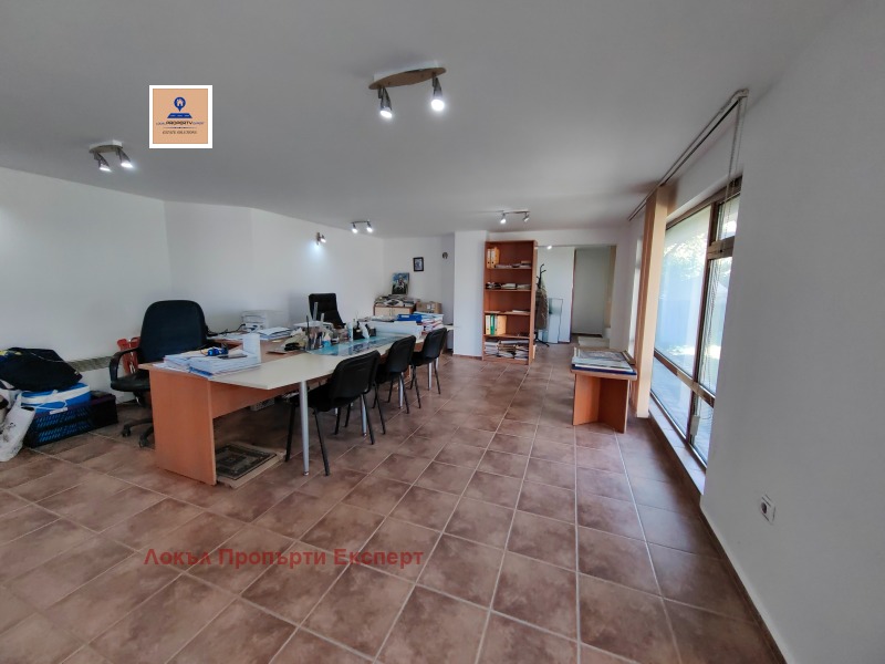 En venta  Oficina región Blagoevgrad , Bansko , 45 metros cuadrados | 61404368