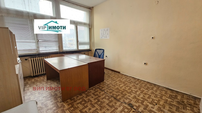 Продава  Офис град Ловеч , Широк център , 187 кв.м | 98338798 - изображение [5]