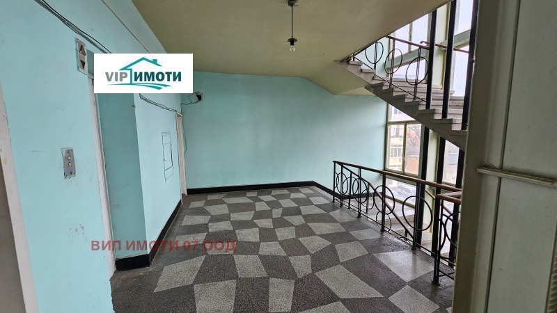 Продава  Офис град Ловеч , Широк център , 187 кв.м | 98338798