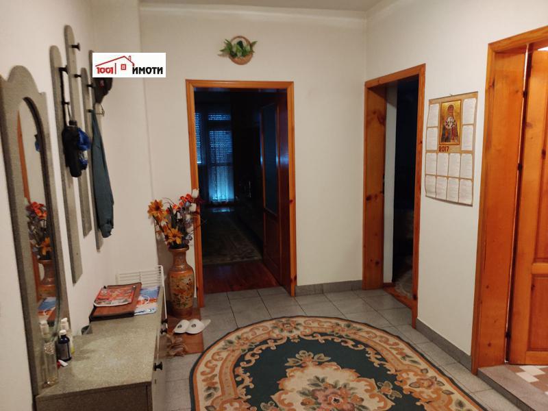 Продава  Етаж от къща град Добрич , Христо Ботев , 160 кв.м | 26386745 - изображение [7]