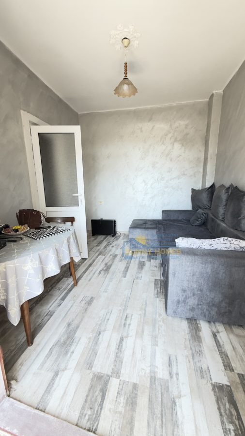 Продава ЕТАЖ ОТ КЪЩА, гр. Горна Оряховица, област Велико Търново, снимка 7 - Етаж от къща - 54912228