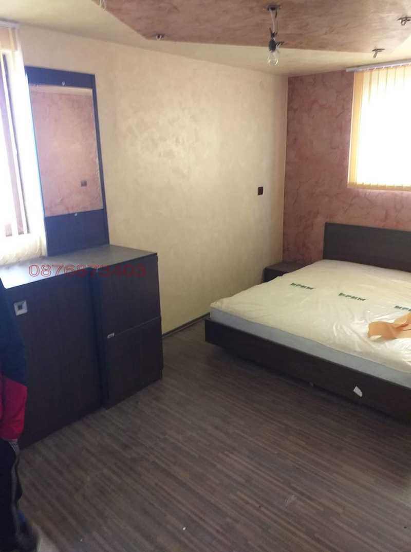 Продава КЪЩА, гр. Ябланица, област Ловеч, снимка 10 - Къщи - 52837330