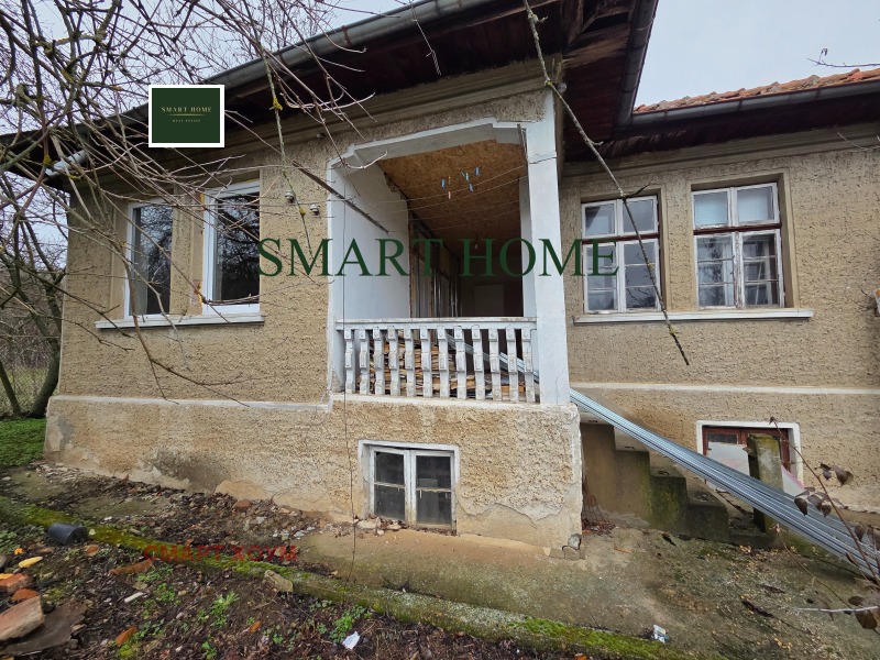 Продава КЪЩА, с. Поликраище, област Велико Търново