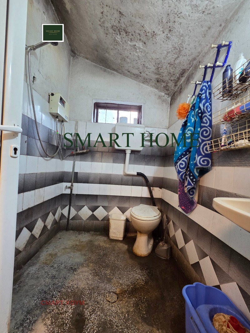 Продава КЪЩА, с. Поликраище, област Велико Търново, снимка 10 - Къщи - 51679981