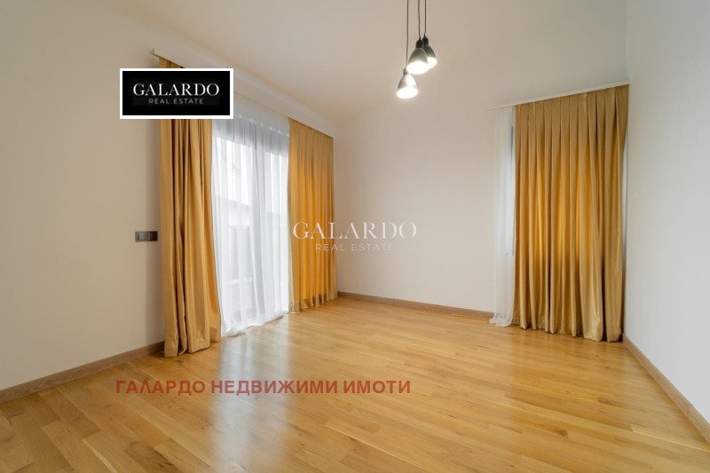 Продава КЪЩА, гр. София, Малинова долина, снимка 12 - Къщи - 52851172