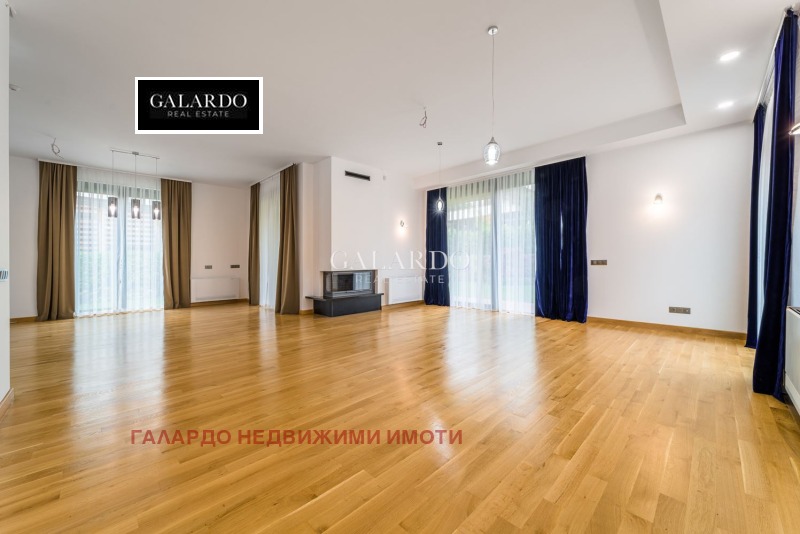 Продава КЪЩА, гр. София, Малинова долина, снимка 2 - Къщи - 52851172