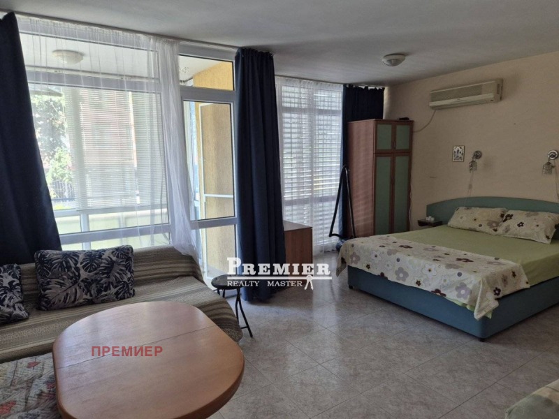 In vendita  Studio regione Burgas , k.k. Slanchev briag , 45 mq | 66649637