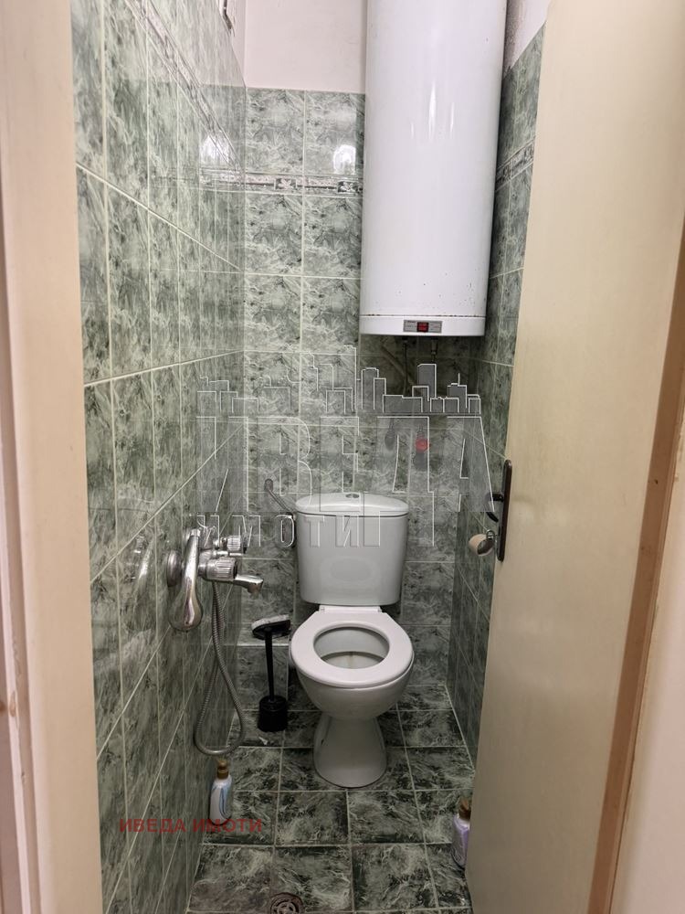 Продава 2-СТАЕН, гр. Варна, Централна поща, снимка 6 - Апартаменти - 56564174