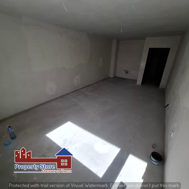 À venda  2 quartos Varna , Centar , 93 m² | 85032104