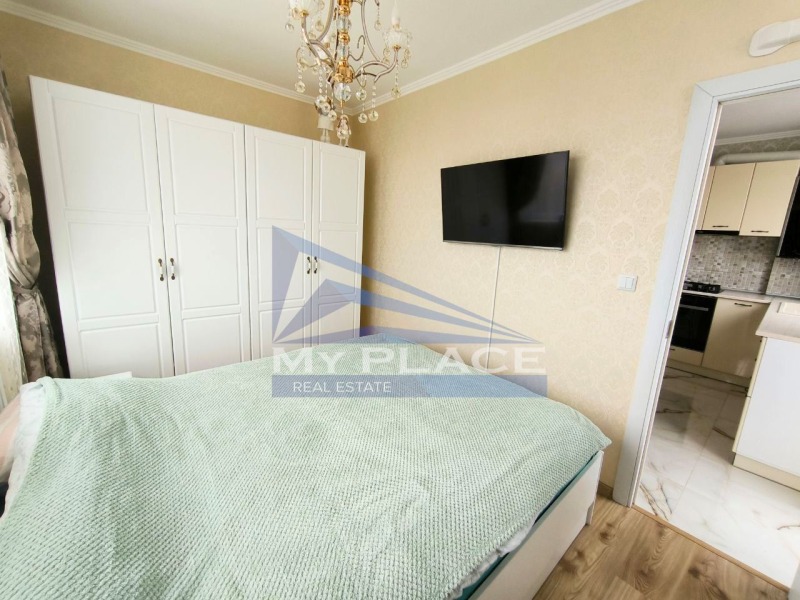 Продава 3-СТАЕН, гр. Шумен, Добруджански, снимка 5 - Апартаменти - 53064276