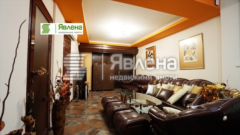 Продава МНОГОСТАЕН, град София, Витоша • 270000 € • 67070905 — Holmes.bg