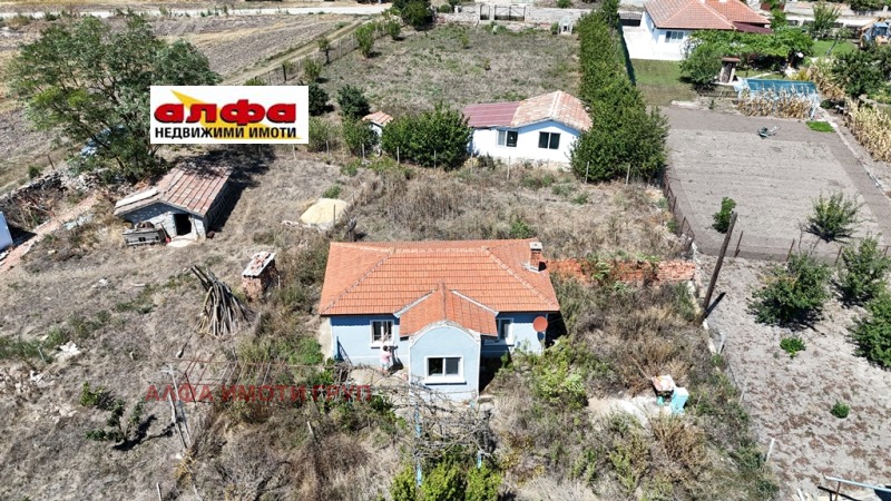 Продава КЪЩА, с. Гурково, област Добрич