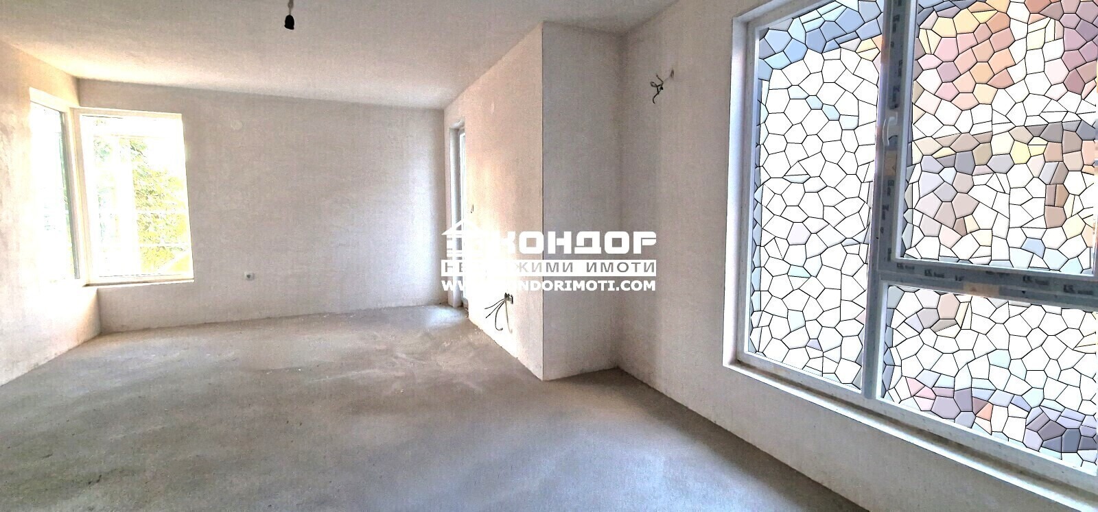 Продава 4-СТАЕН, гр. Пловдив, Остромила, снимка 2 - Апартаменти - 52575525