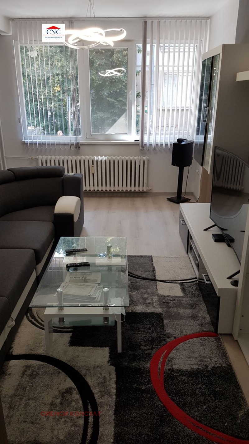 En venta  2 dormitorios Sofia , Meditsinska akademiya , 84 metros cuadrados | 26491856