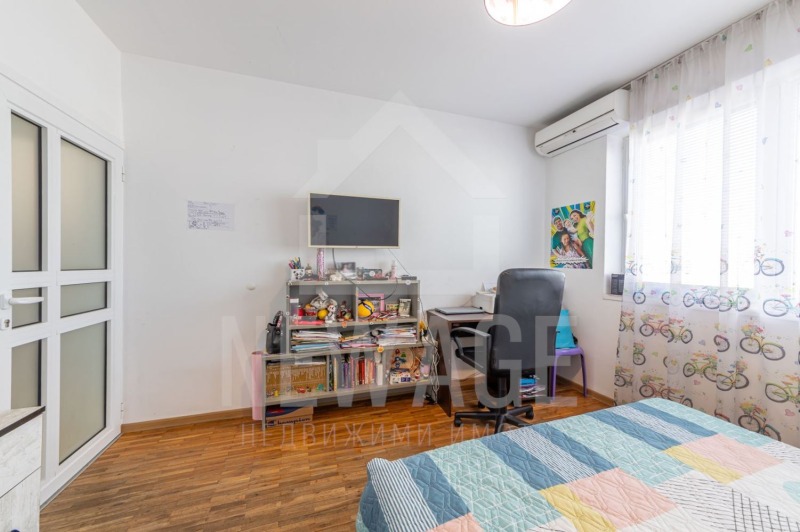 Продава 3-СТАЕН, гр. Варна, Лятно кино Тракия, снимка 8 - Апартаменти - 52300116