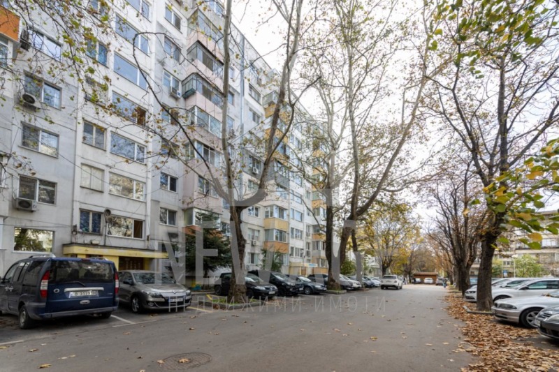 Продава 3-СТАЕН, гр. Варна, Лятно кино Тракия, снимка 14 - Апартаменти - 52300116