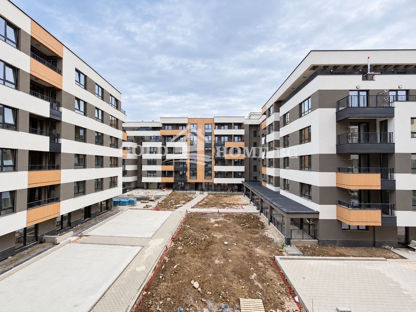 Продава 2-СТАЕН, гр. Пловдив, Коматевски възел