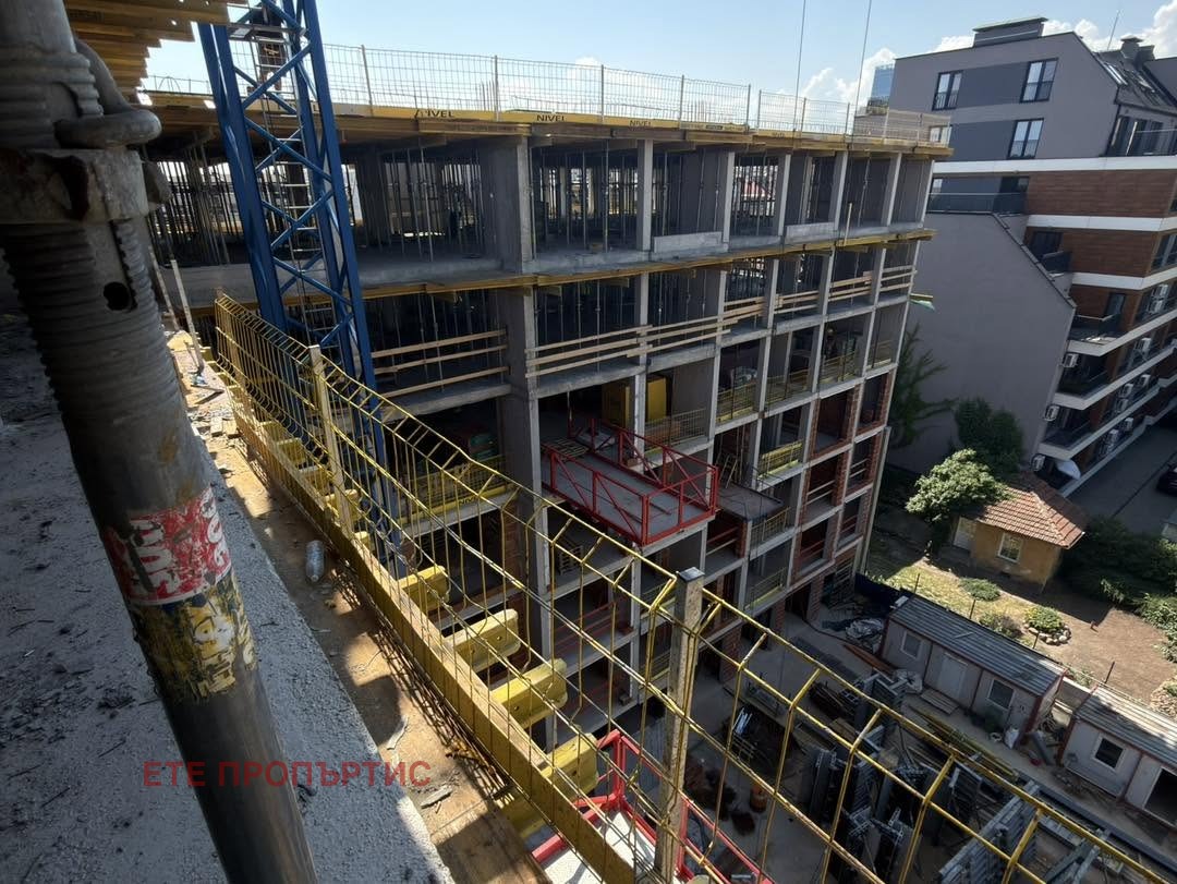 Продава 3-СТАЕН, гр. София, Център, снимка 17 - Апартаменти - 54909486