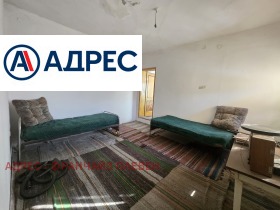 Продава къща област Плевен с. Долни Вит - [1] 