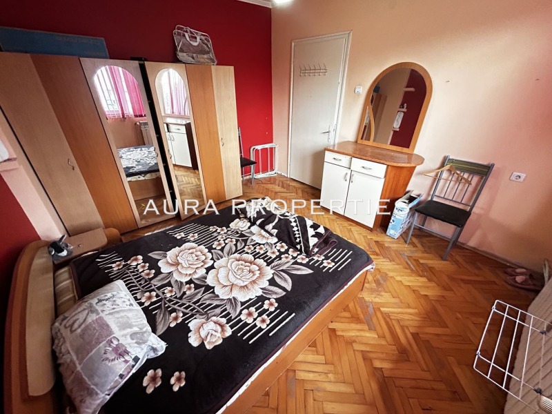 Продава 2-СТАЕН, гр. Разград, Възраждане, снимка 4 - Апартаменти - 52602954