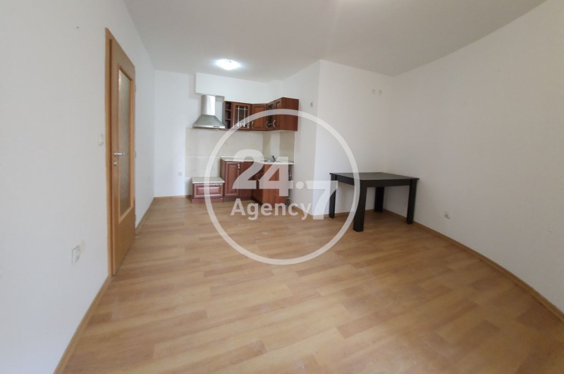 Продава 2-СТАЕН, гр. Варна, Бриз, снимка 2 - Апартаменти - 53110544