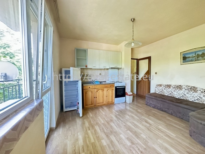 Продава  3-стаен, град Благоевград, Еленово 1 • 75 000 EUR • ID 64127526 — holmes.bg - [1] 
