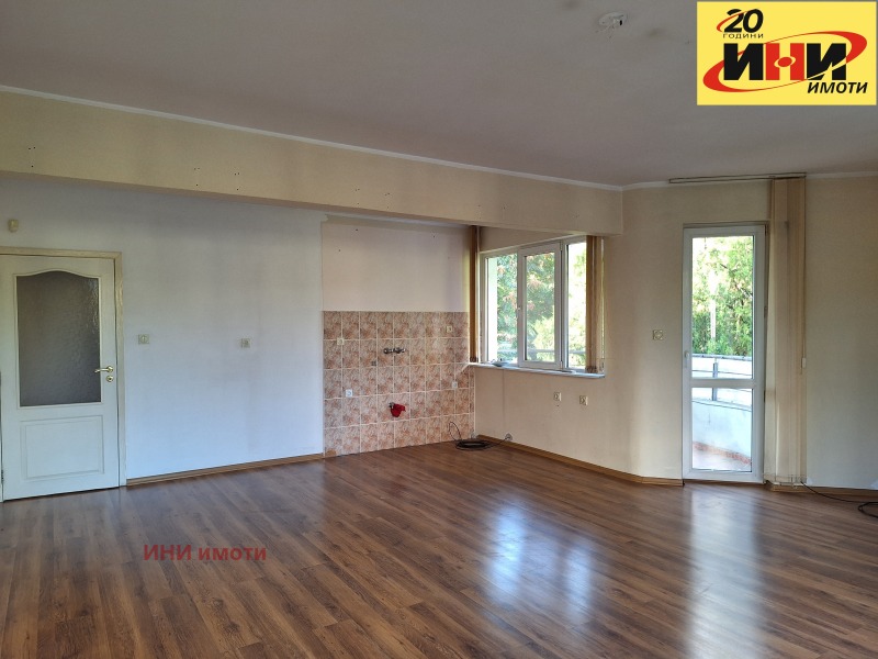 Продава ОФИС, гр. Русе, Родина 1, снимка 10 - Офиси - 52247262