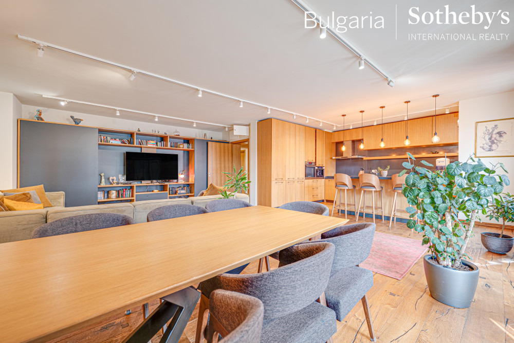 Продава 4-СТАЕН, гр. София, Изток, снимка 3 - Апартаменти - 56311778