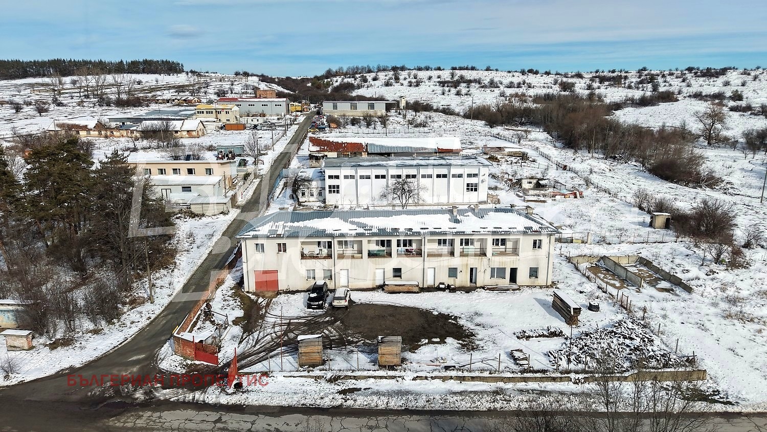 Продава ПРОМ. ПОМЕЩЕНИЕ, с. Вакарел, област София област, снимка 2 - Производствени сгради - 53613144