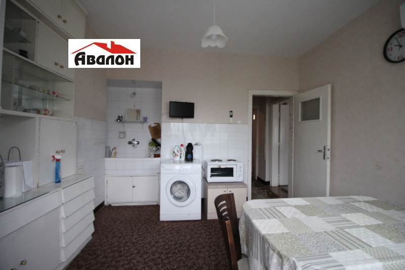 Продава 2-СТАЕН, гр. Русе, Център, снимка 5 - Апартаменти - 52477139