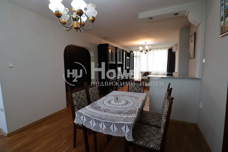 Продава 3-СТАЕН, гр. София, Лагера, снимка 2 - Aпартаменти - 48013252