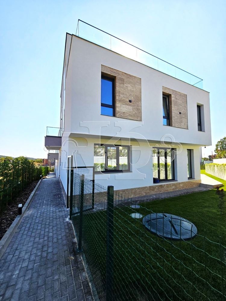 De vânzare  Casa Varna , Vinița , 315 mp | 78958647 - imagine [4]