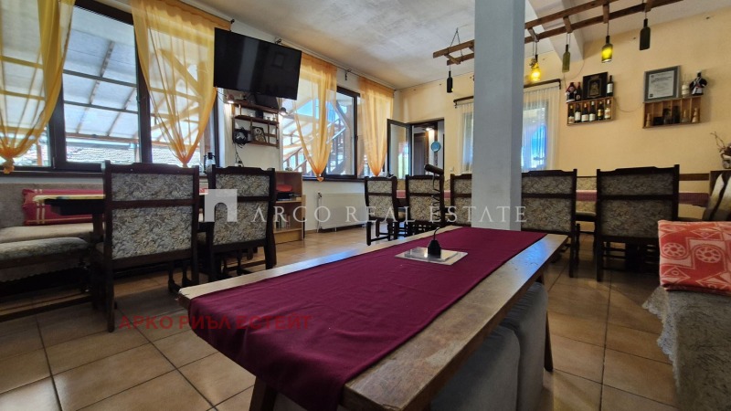 Te koop  Huis regio Sofia , Bajlovo , 423 m² | 25067337 - afbeelding [10]