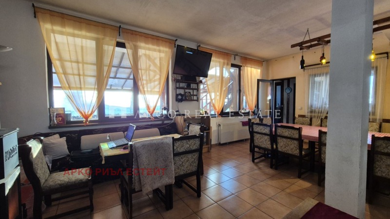 Te koop  Huis regio Sofia , Bajlovo , 423 m² | 25067337 - afbeelding [9]